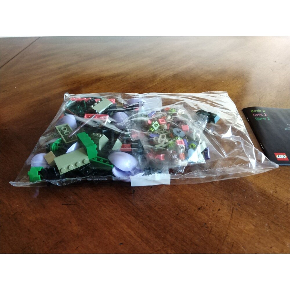 LEGO Icons 10309 Succulents - **Bag 2 Only** Lavender Echeveria, Moon Cactus - Picture 4 of 9